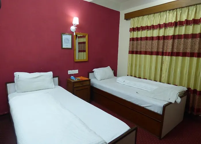 Hotel Api 2*