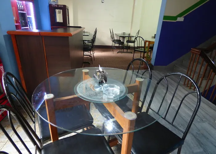 Hotel Api 2*